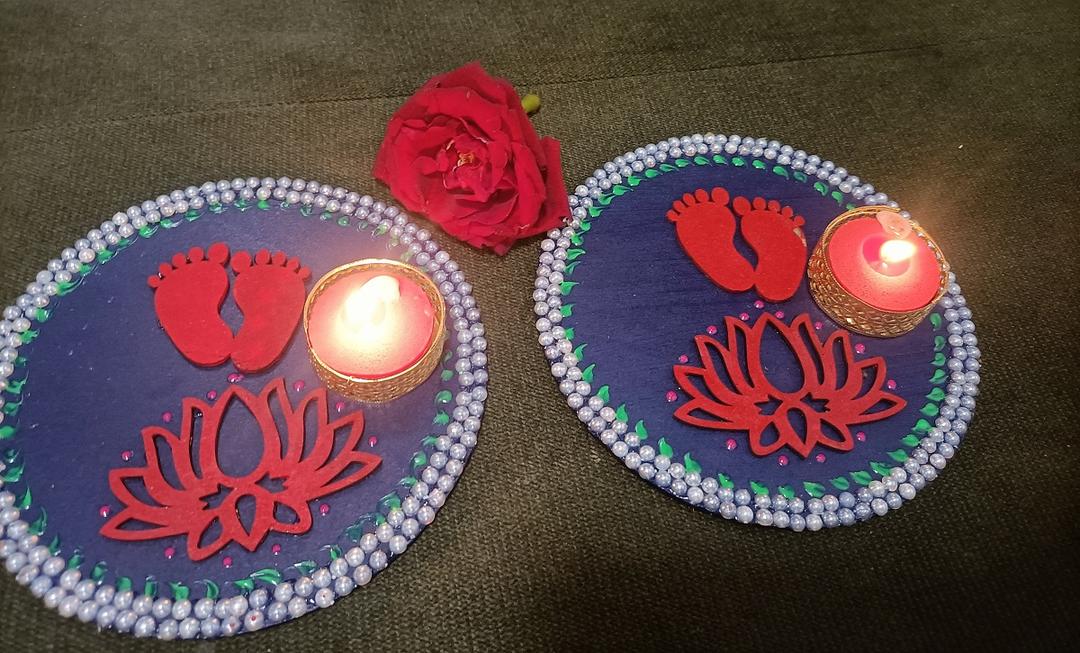 Auspicious Lakshmi & Lotus Candle Set (Pair) - C8